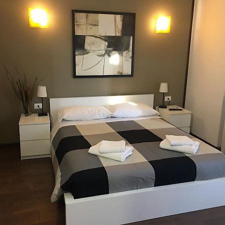 Almi Rooms โรม ภายนอก รูปภาพ
