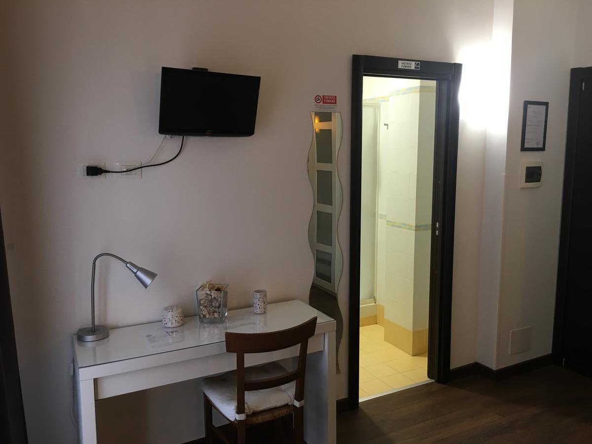 Almi Rooms โรม ภายนอก รูปภาพ